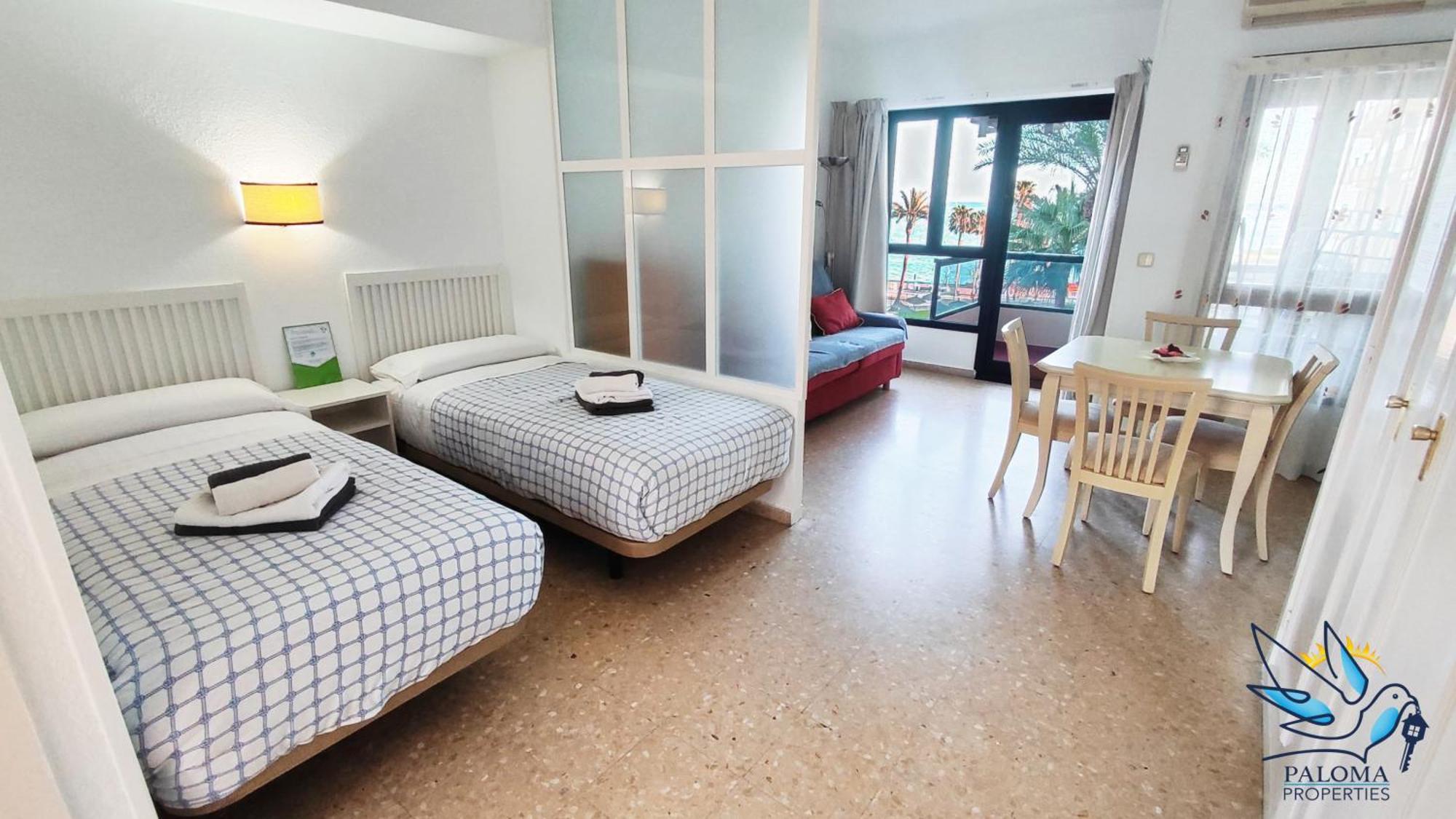 Aloha Playa Apartment With Ocean Views And Pools Benalmádena Eksteriør bilde